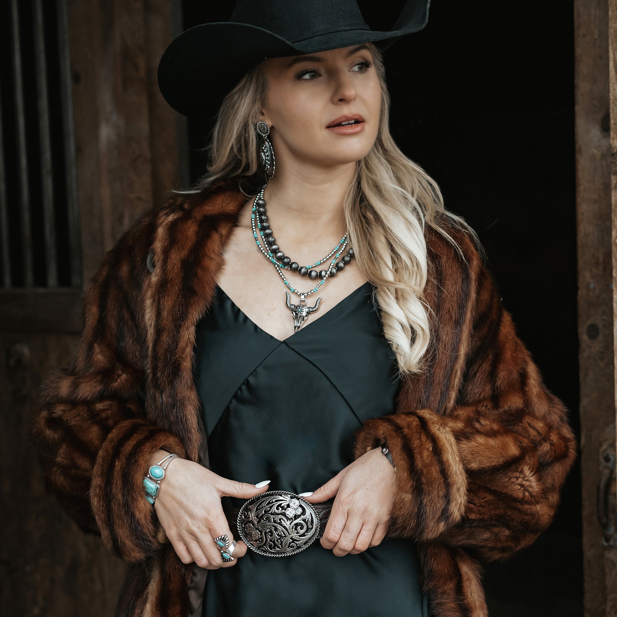 GENESIS FLAG#3013＋BGベスト ウエストベルト付き S5732 Western Antique Floral Engraved Buckle Genuine Full